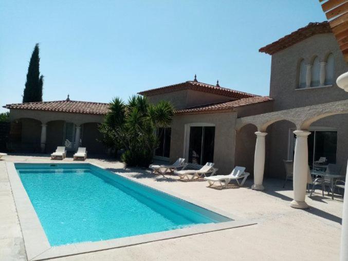 Bienvenue A L Hacienda Villa Magalas Luaran gambar